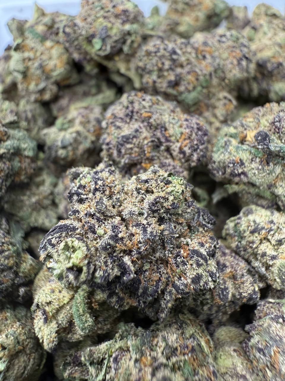 Sub Zero - Gold Nuggets - THCa Flower Exotic Smalls